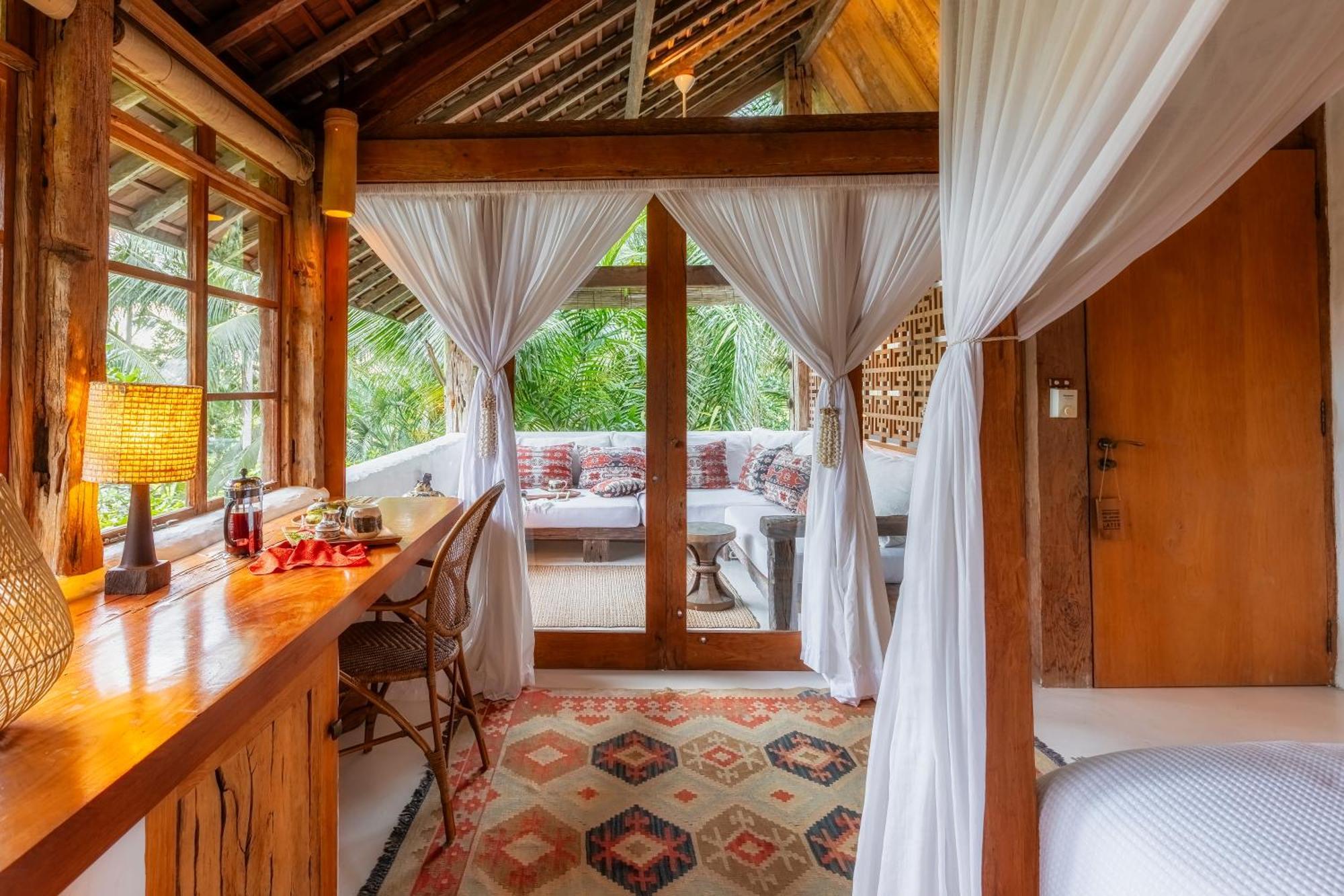 Stone House Hotell Ubud Exteriör bild